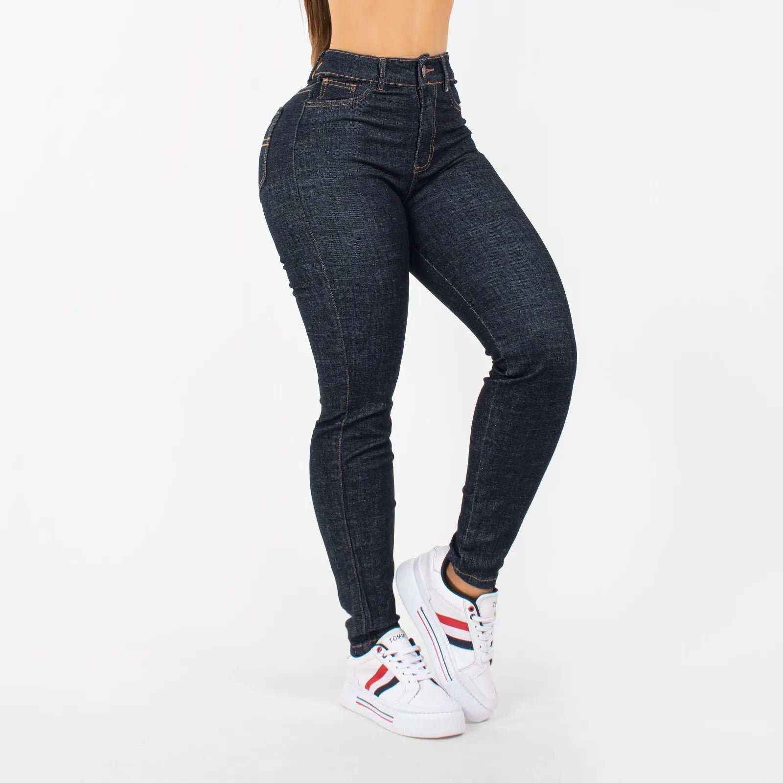 JEANS SKINNY TIRO ALTO TOMMY PREMIUM